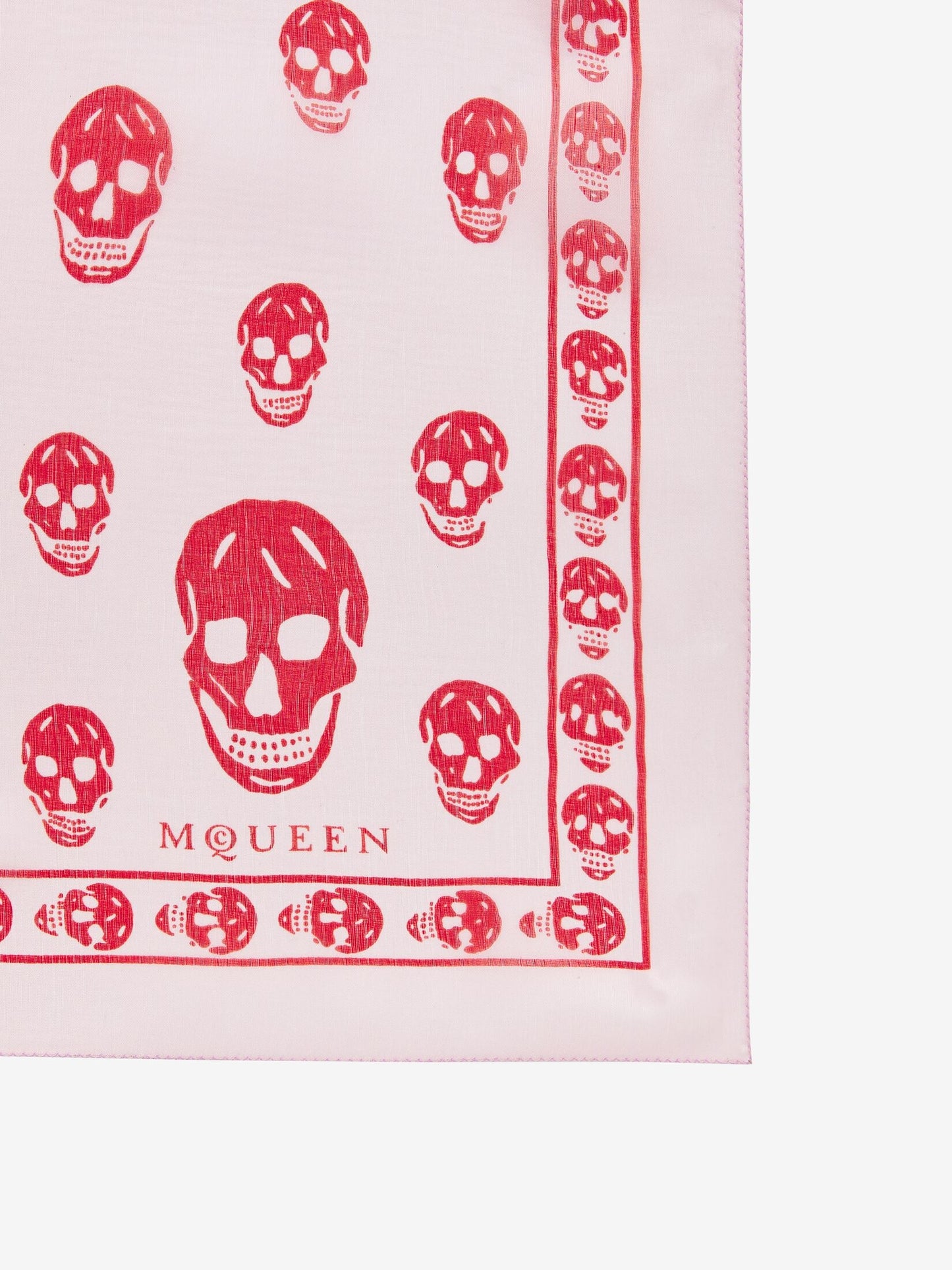 Alexander McQueen Women's Classic Skull Foulard in Rose/Red