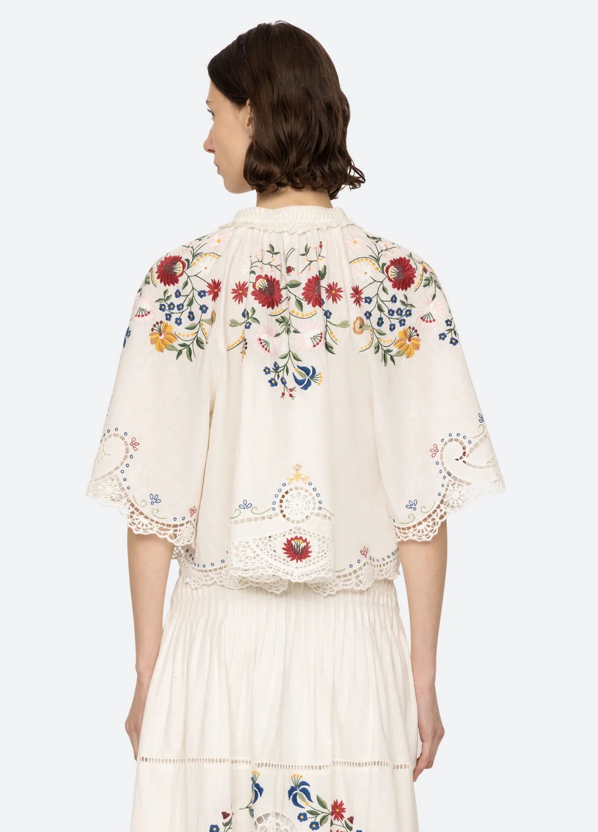Sea Celia Embroidery Short Sleeve Top in Cream