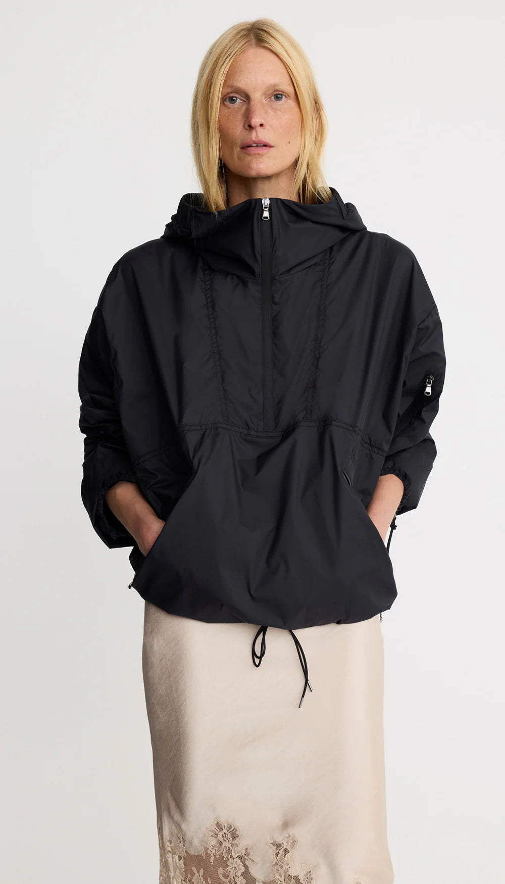 Smythe Over the Head Windbreaker in Carbon