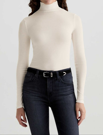 AG Jeans Chels Turtleneck in Powder