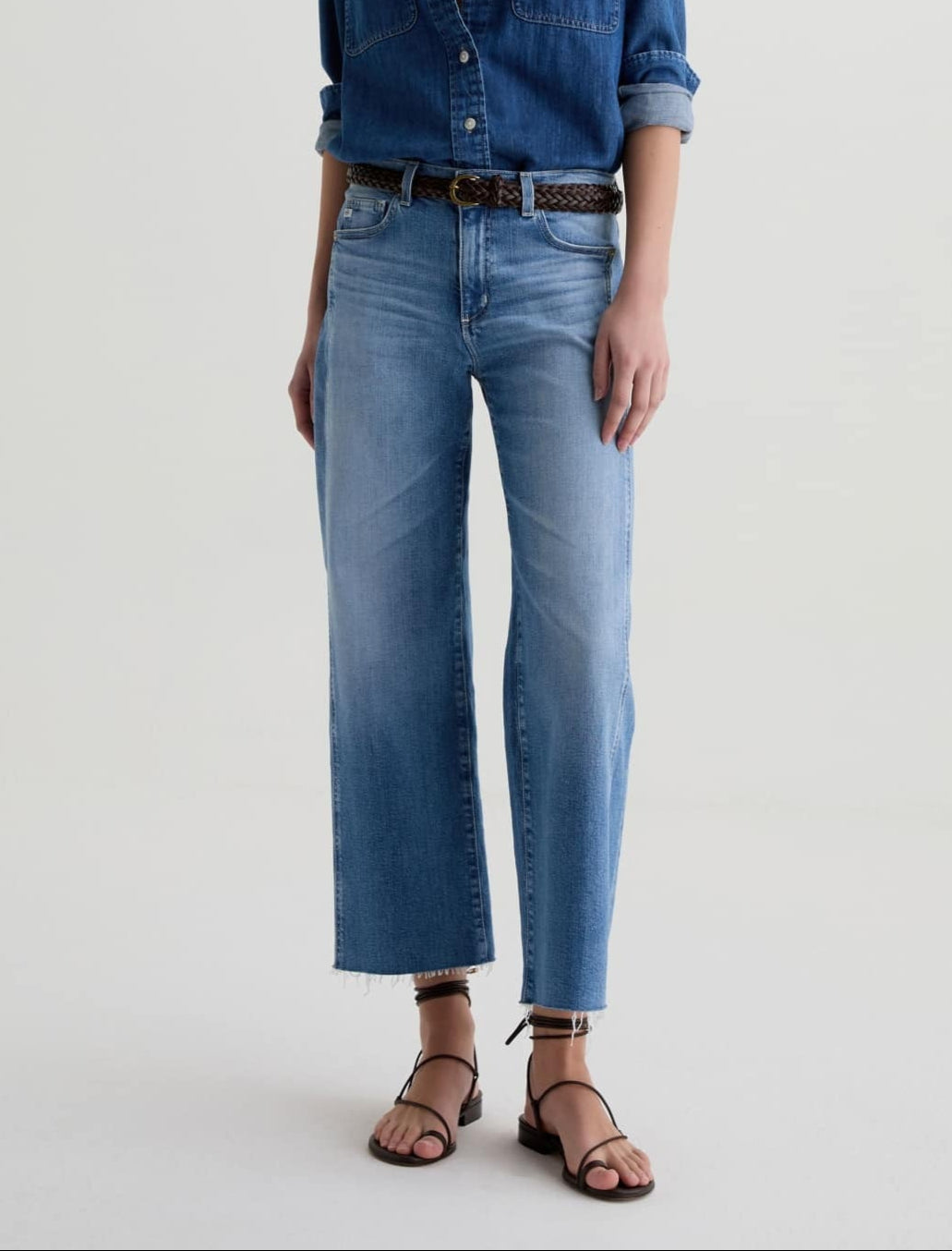 AG Saige Wide Leg Crop Jeans in Rosarito