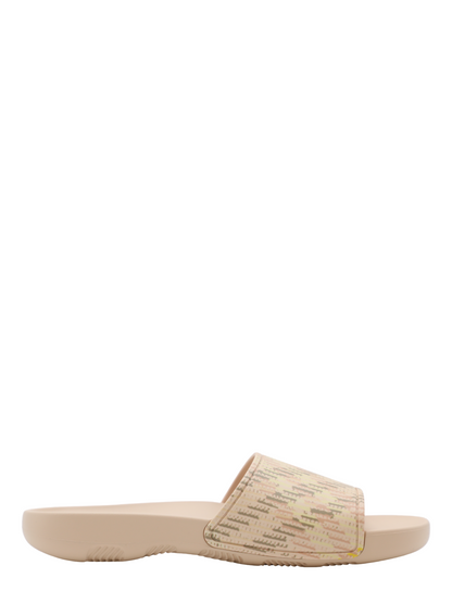 Burberry Check Dive Slides in Teacup IP Check