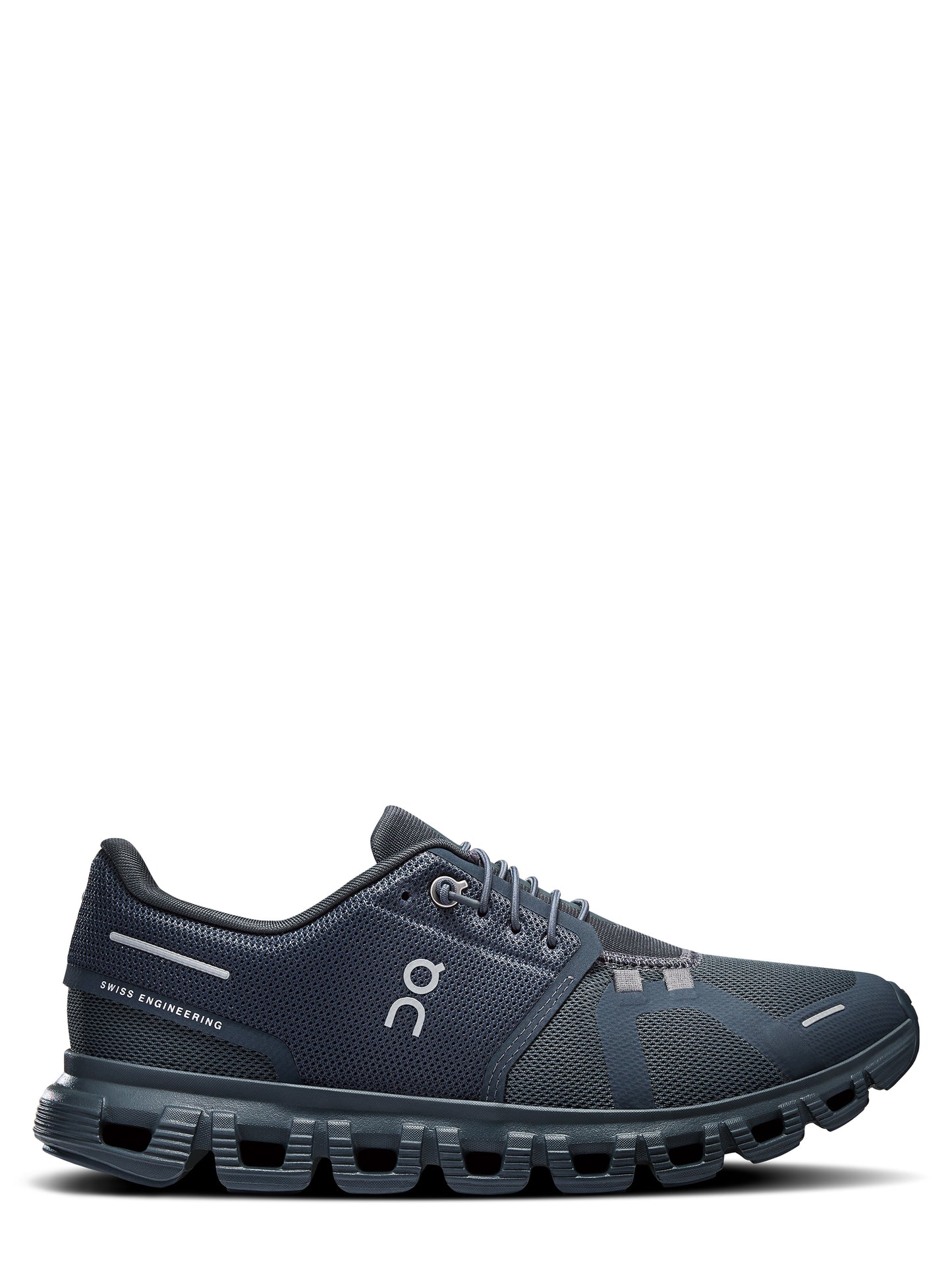 On Running Women's Cloud 6 in Navy/Stone