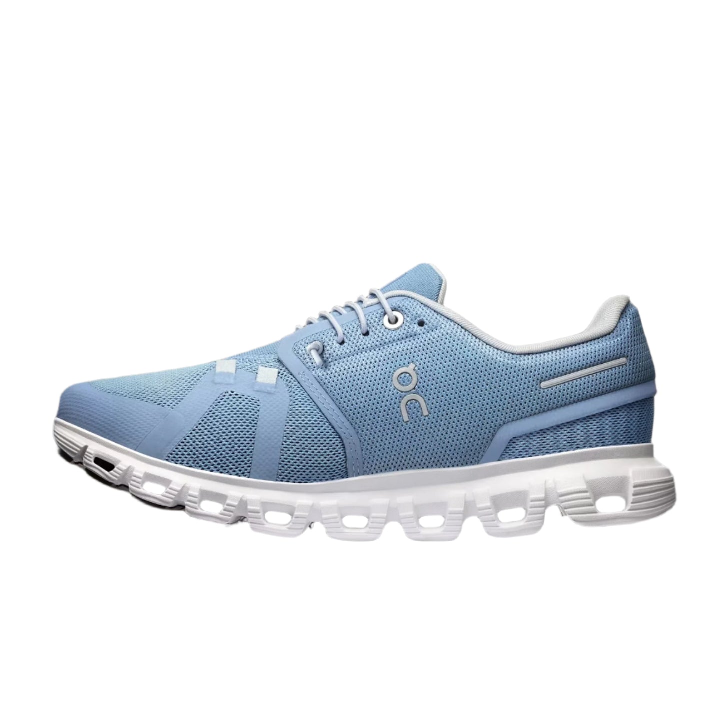 On Running Women's Cloud 6 Sneaker in Chambray/White