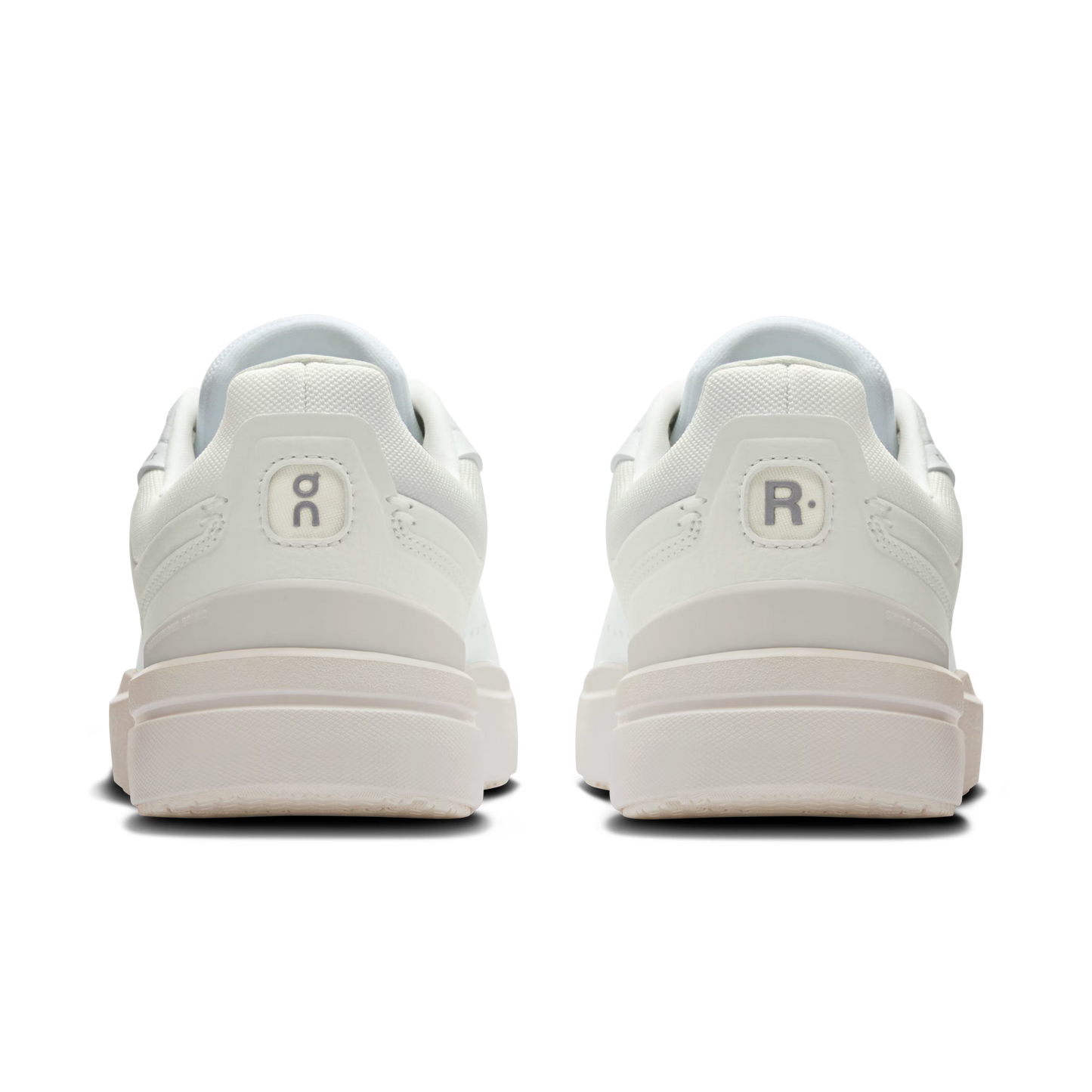 On Running Women's The ROGER Advantage in White/White