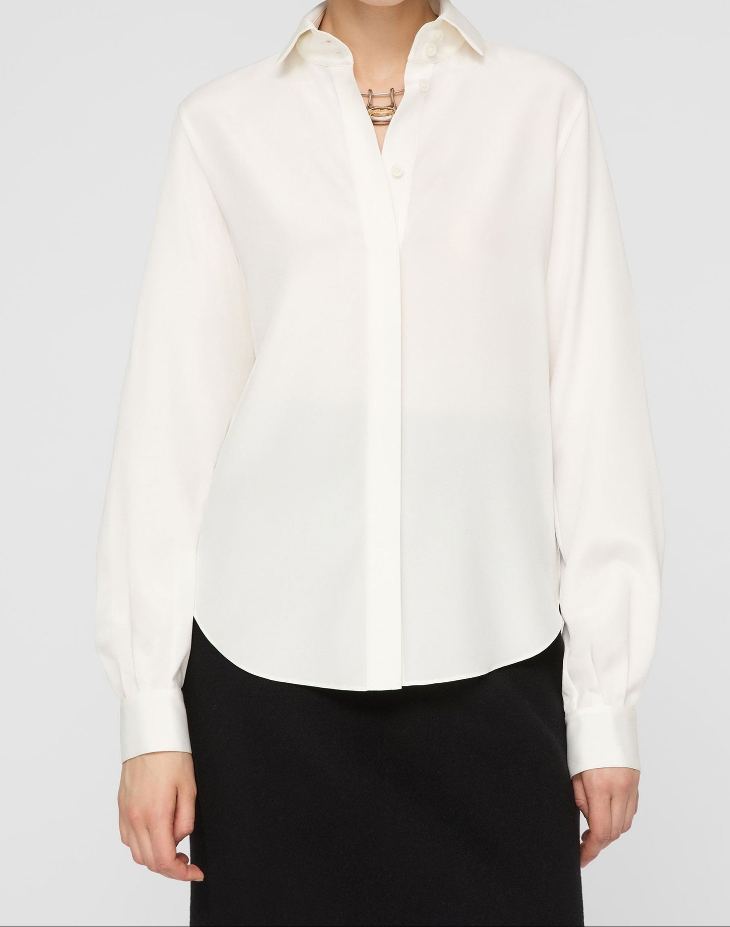 Lafayette 148 Organic Silk Stretch Georgette Pleated Back Blouse in Cloud