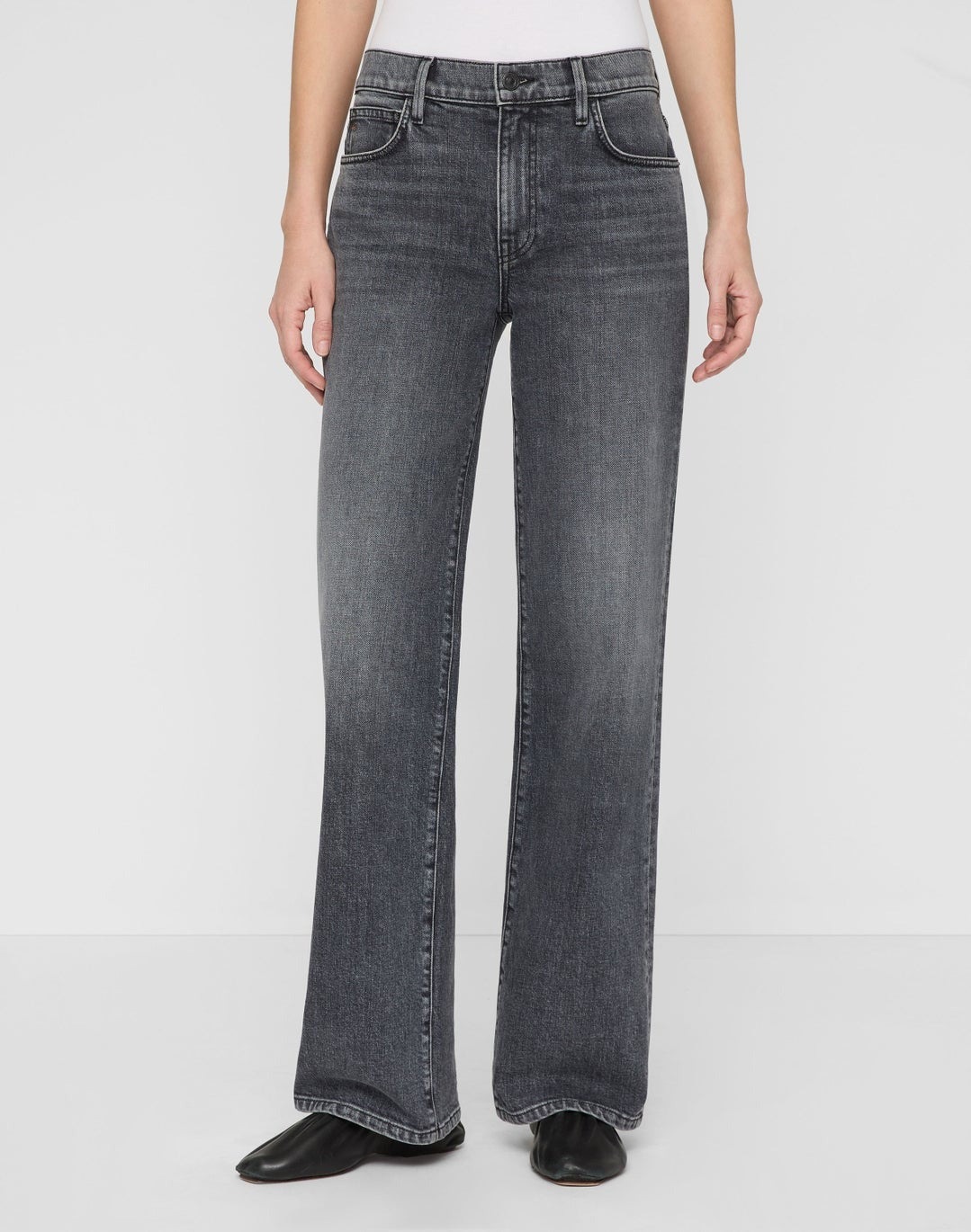 Lafayette 148 Denim Wyckoff Wide Leg Jean in Washed