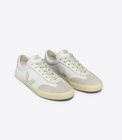 Veja Volley Leather in White/Natural