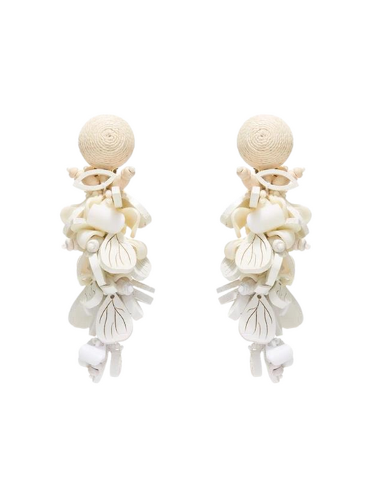 Oscar de la Renta Wooden Flower Cluster Earrings in Ivory